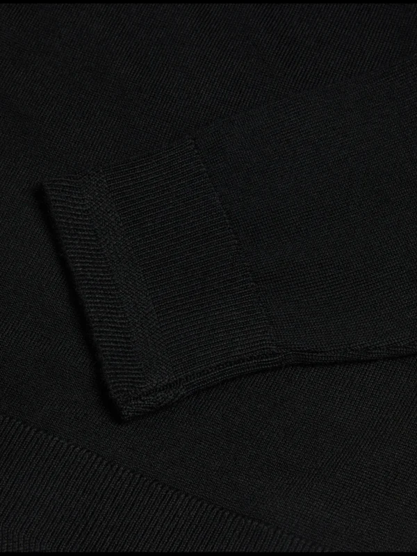 Carnby Pure Wool Crew Neck Sweater