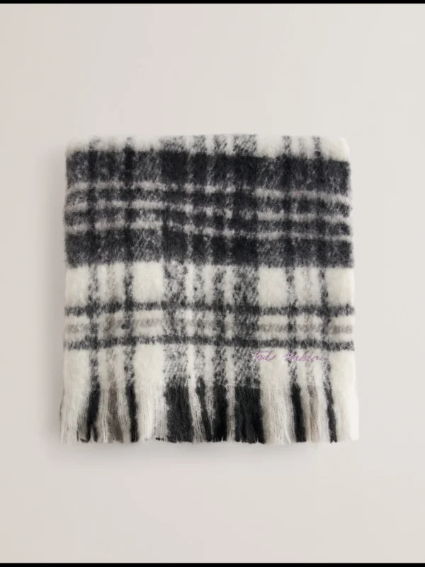 Chellis Checked Fringed Edge Woven Scarf